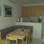 With Parking Space Maslenica, Novigrad - 13405 贾塞尼采