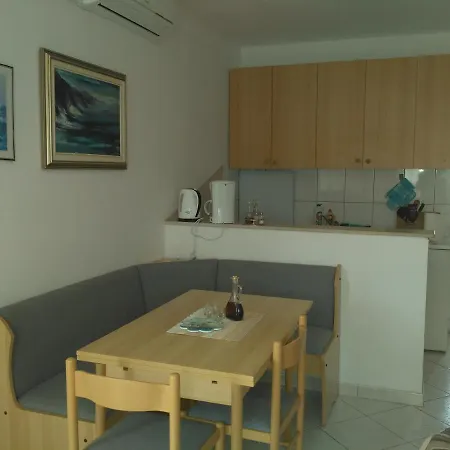 With Parking Space Maslenica, Novigrad - 13405 Jasenice (Zadar)